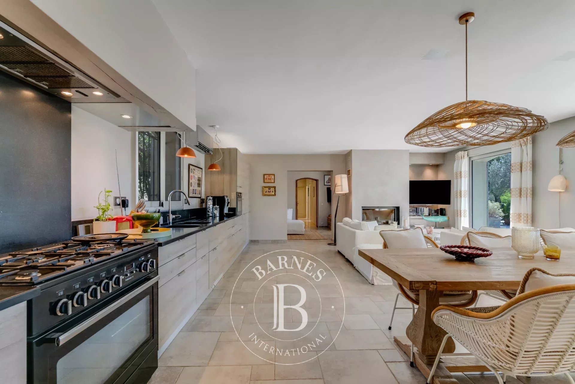 GOLFE DE SAINT TROPEZ - GRIMAUD - MAISON DE CHARME