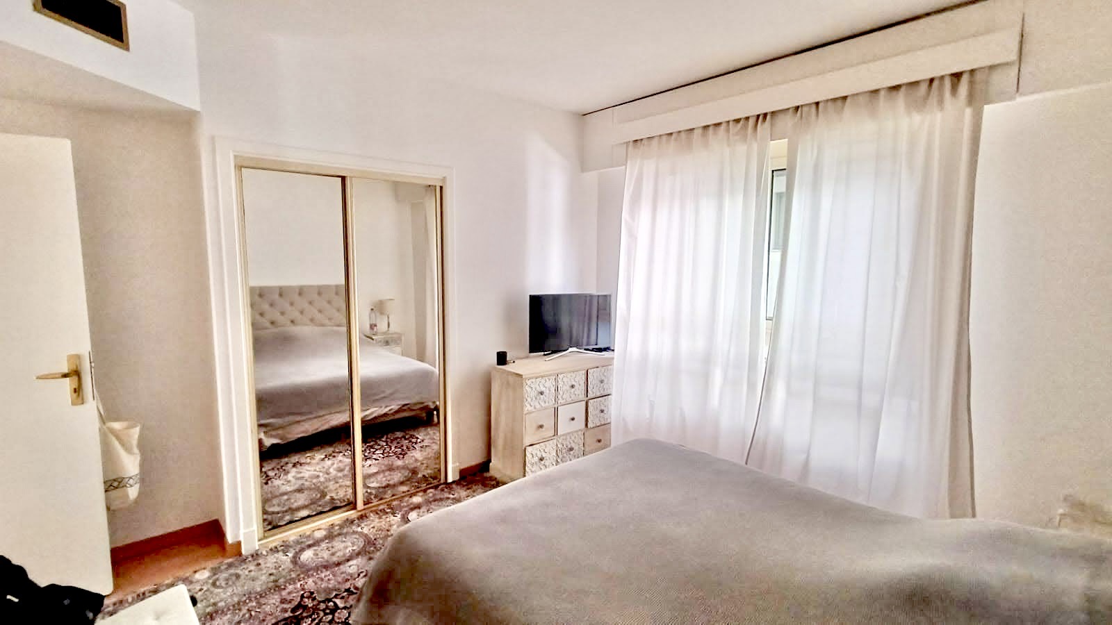 SOUS OFFRE - Le "ROCAZUR" - Boulevard d'Italie