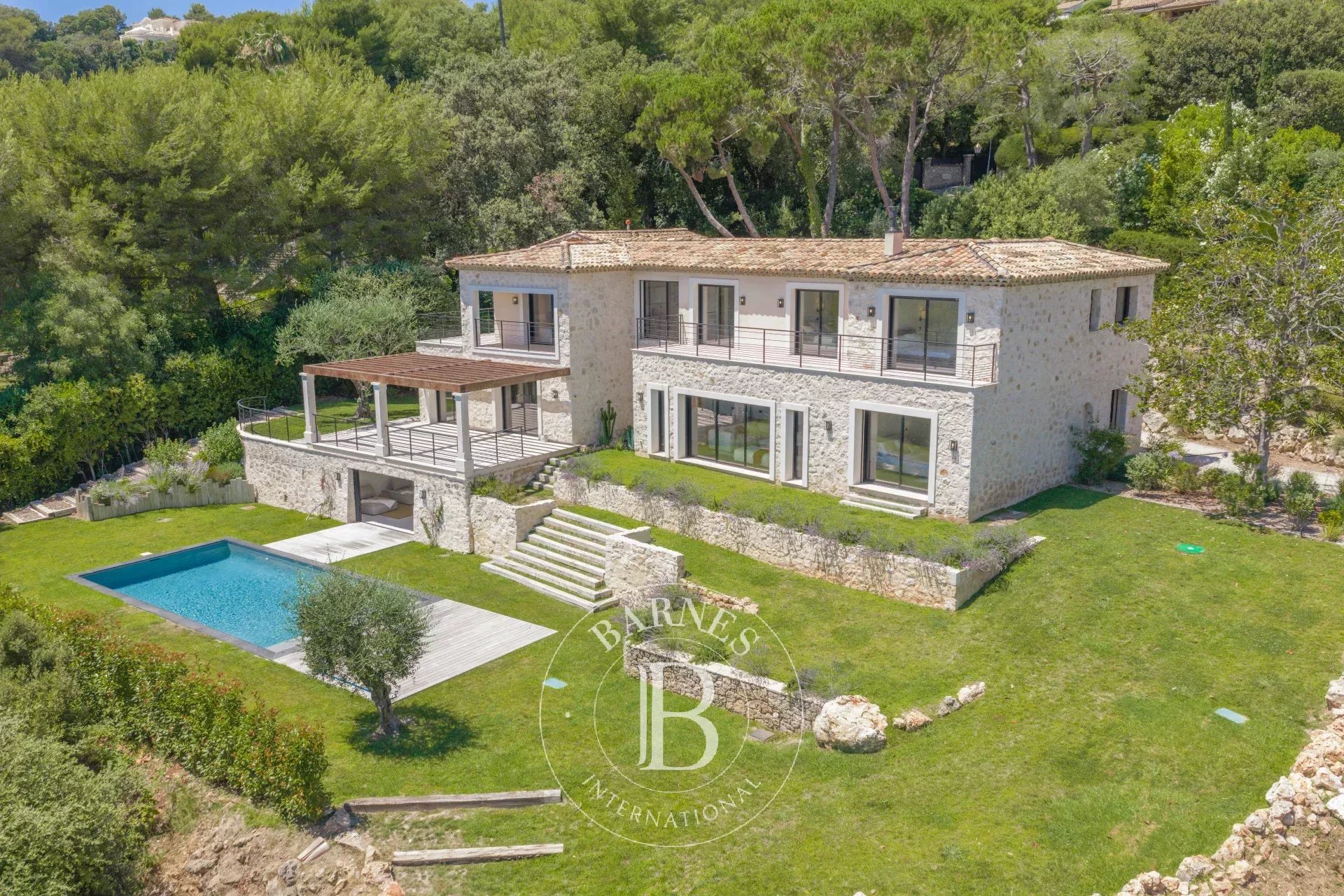 Les Hauts de Saint-Paul – Elégante villa avec vue mer panoramique