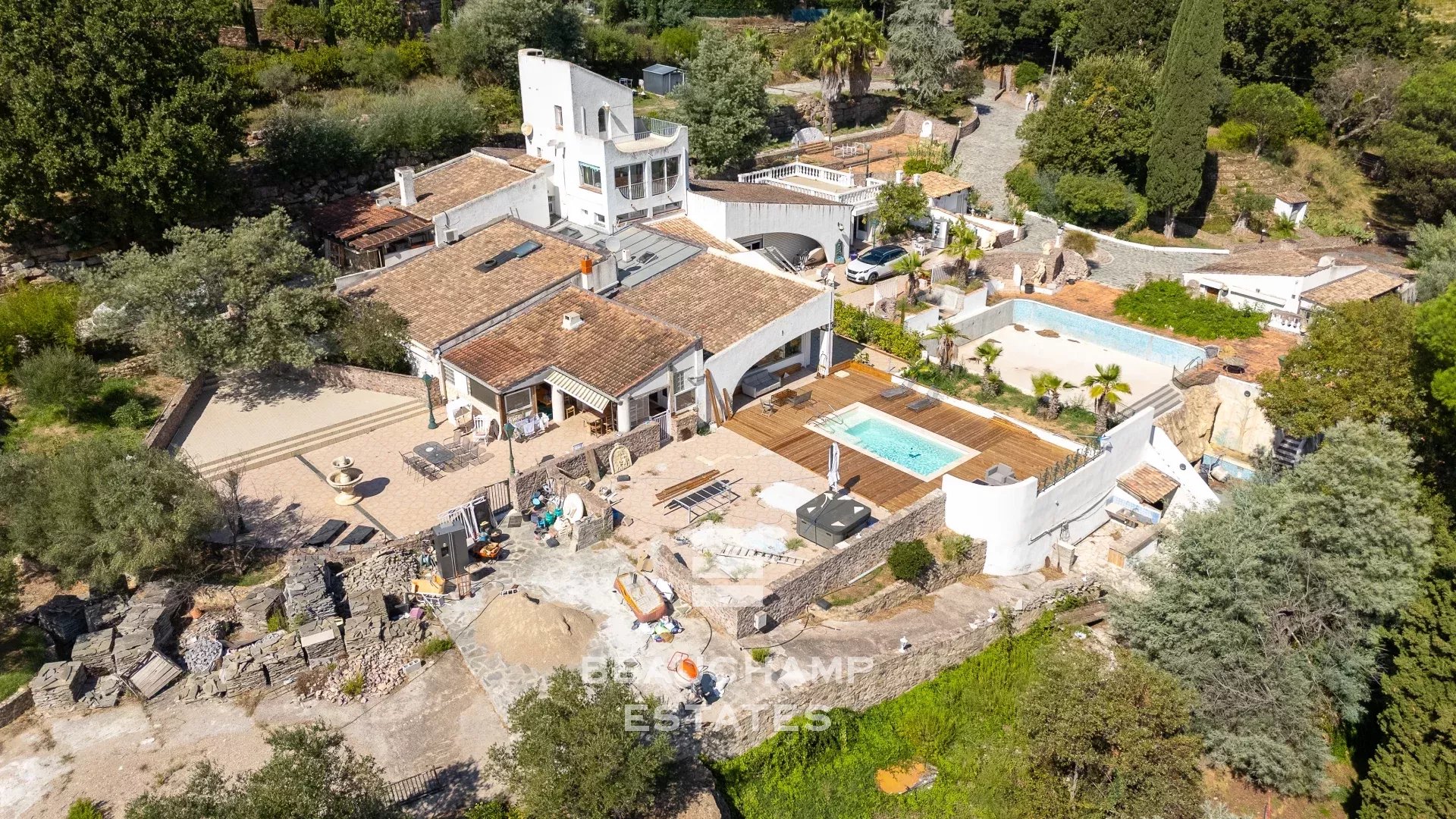 Projet villa 10 chambres - Grimaud