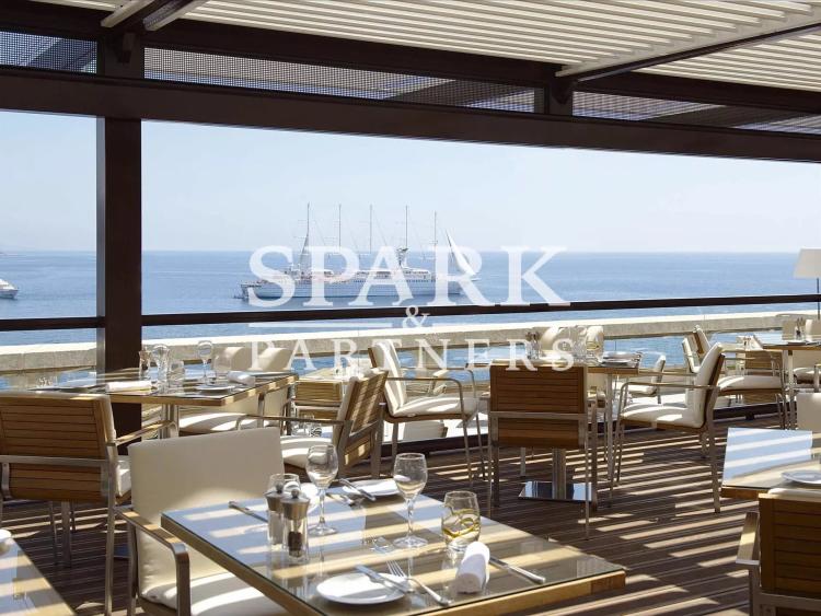 Monaco - Carré d'Or - Appartement 3 pièces dans un hôtel prestigieux