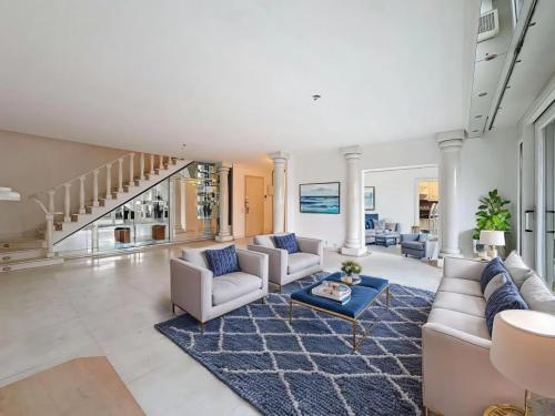 Spacieux duplex dans résidence calme et arborée