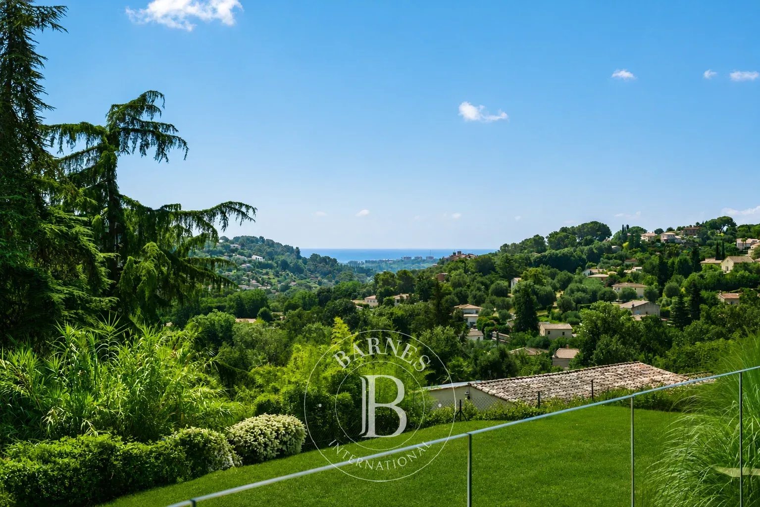 BIOT – Saint Julien – Villa contemporaine avec vue panoramique