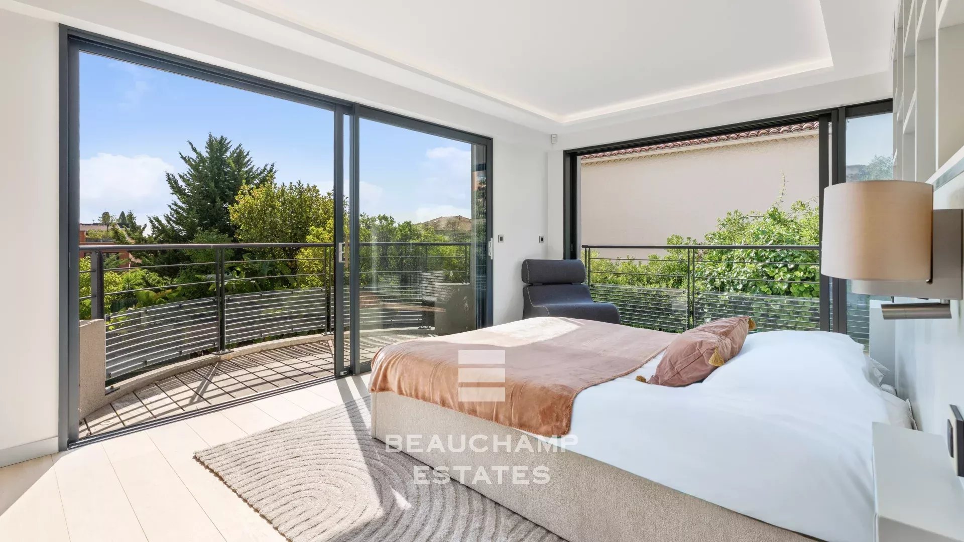 Appartement 4 chambres avec jardin et piscine - Saint-Jean-Cap-Ferrat