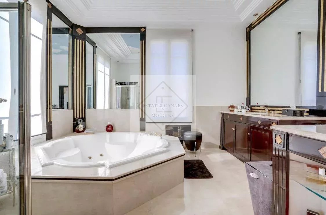 Magnifique villa Cannes, 10 min Croisette