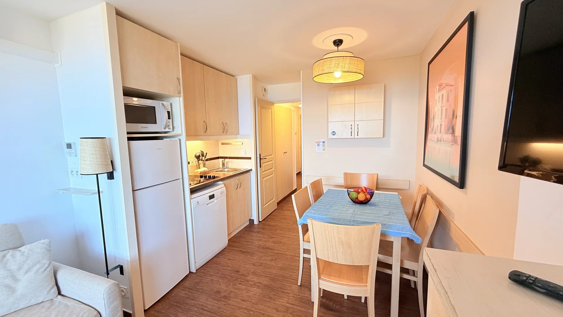 AGAY CAP ESTEREL SUPERBE T3 DUPLEX VUE MER PANORAMIQUE. PARKING PRIVE