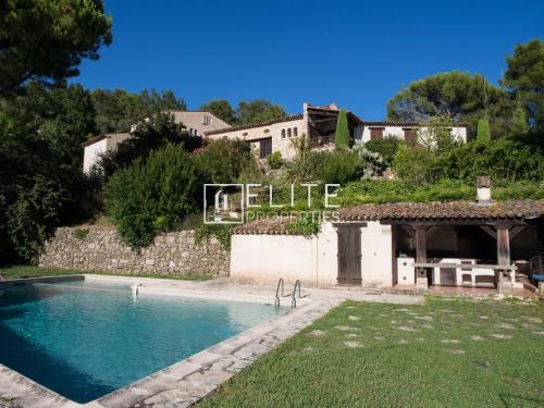 VILLA 333 m² + PISCINE – MOUANS-SARTOUX