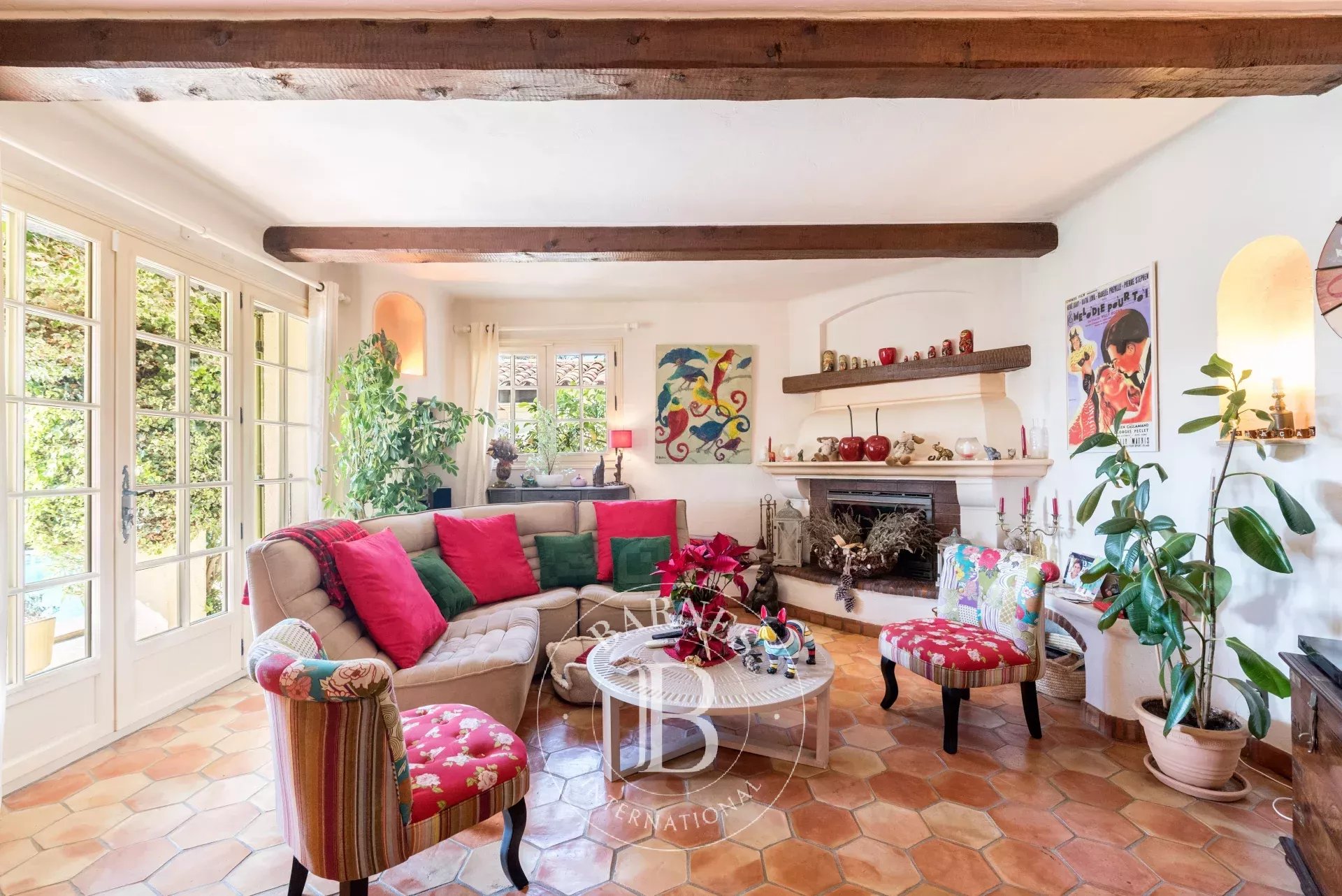Grasse Saint-Jean - Villa avec appartement indépendant en position dominante vue mer au calme