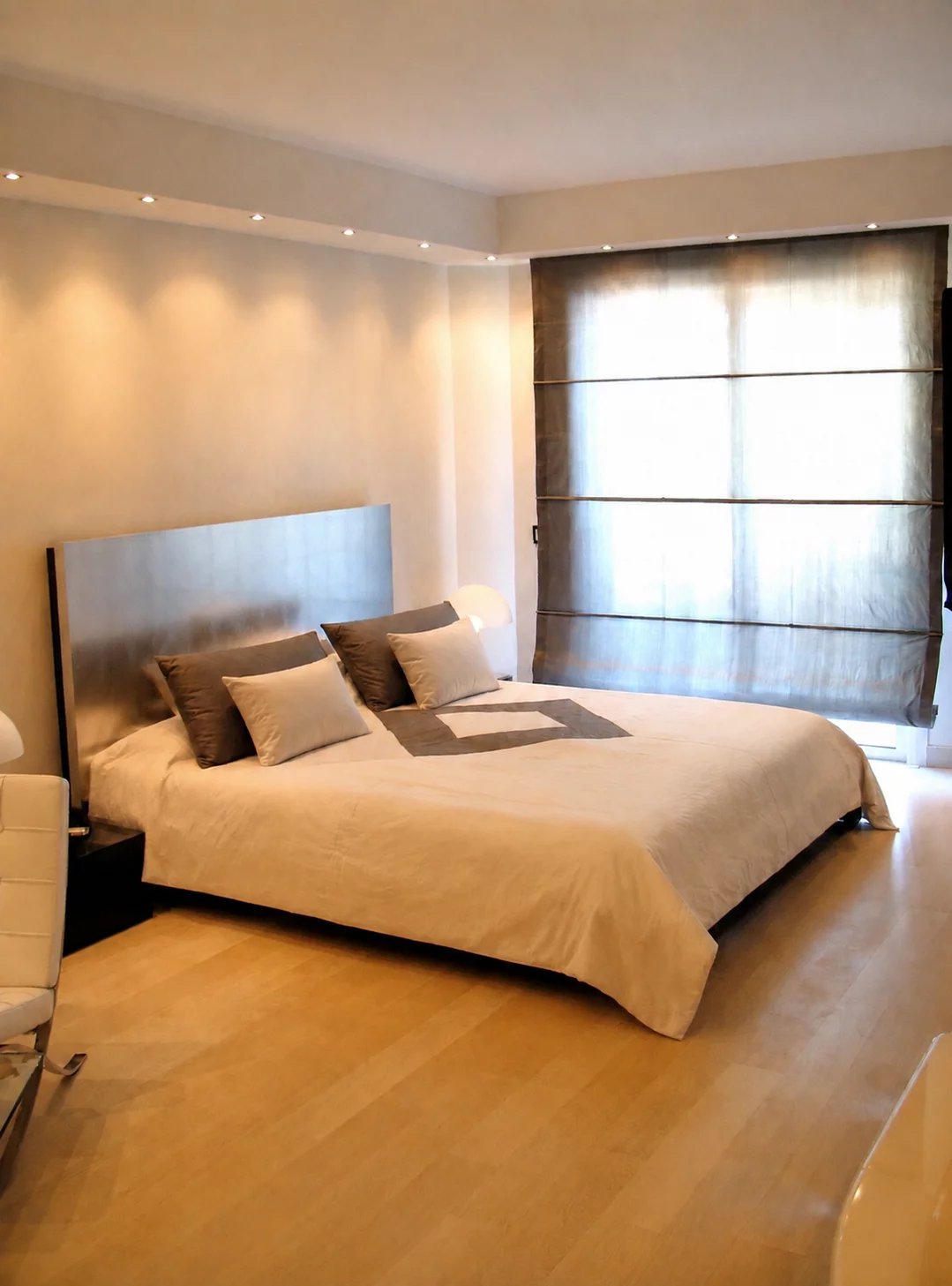 Duplex de 230 m² au dernier étage avec vue panoramique sur la merDuplex dernier étage