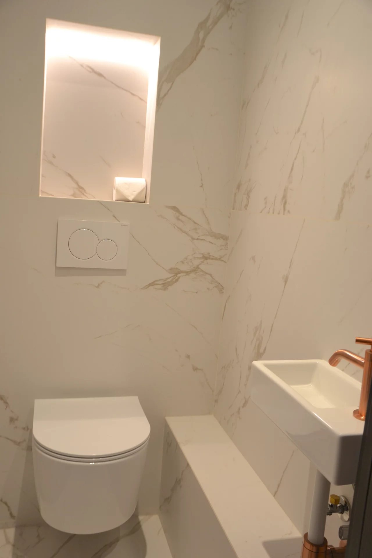 Appartement de 2 chambres rénové et meublé