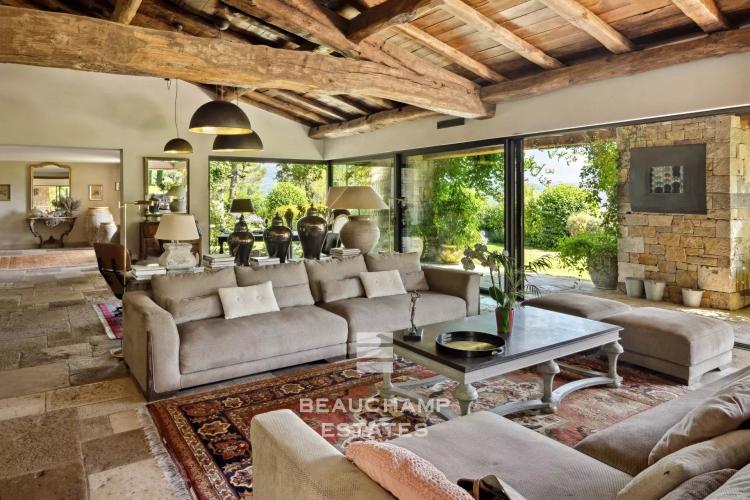 Propriété de Charme 5 chambres avec piscine à Fayence