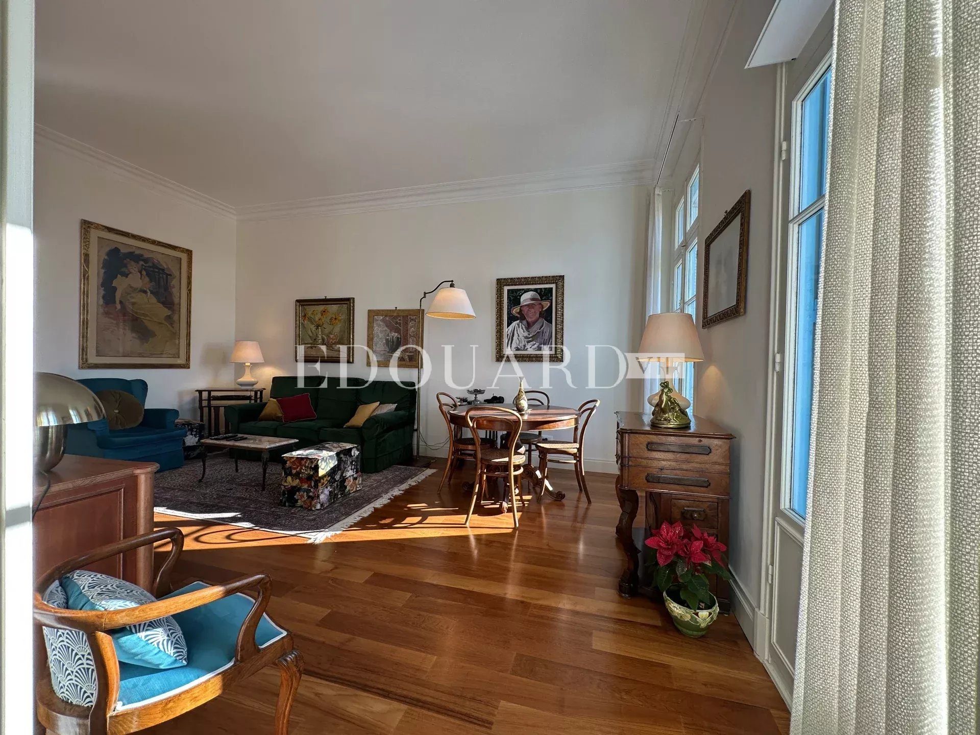 En exclusivité viager occupé sur une tête née en 1947, avec 600.000 € de bouquet plus 470 € de rente mensuelle