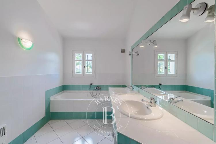 Proche de Valbonne - Villa provençale - Piscine