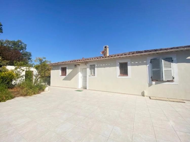 VIDAUBAN  BELLE VILLA 2 APPARTEMENTS 136M2 PRES DU CENTRE
