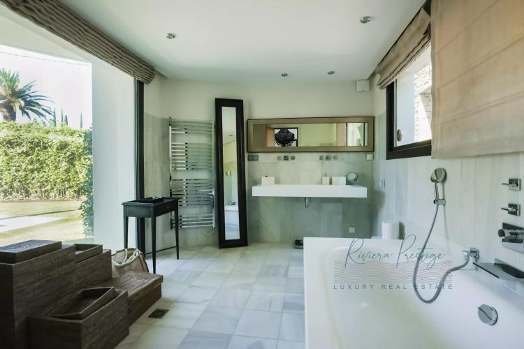 Villa d'architecte proche place des Lices - Saint-Tropez