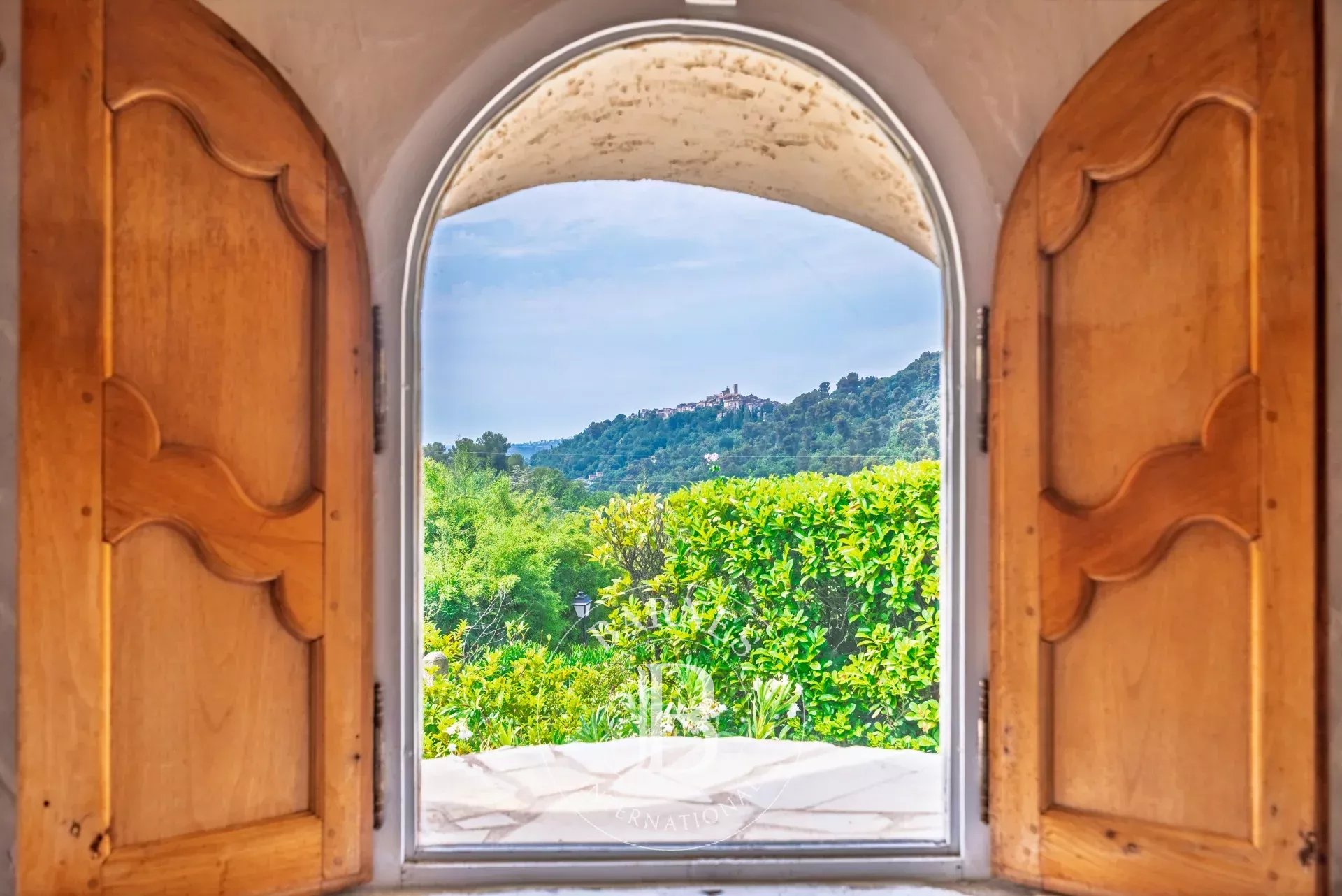 Vence - Villa provençale avec piscine et vue village