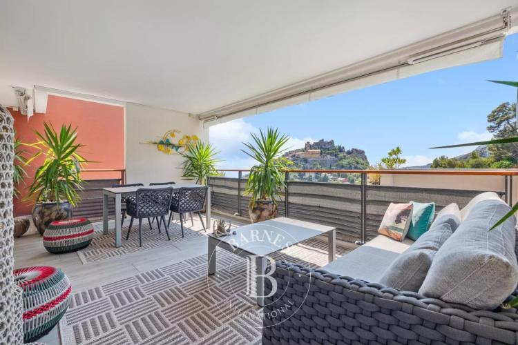 ÈZE – APPARTEMENT 4 PIÈCES – VUE MER – TERRASSES – SAUNA – DOUBLE GARAGE
