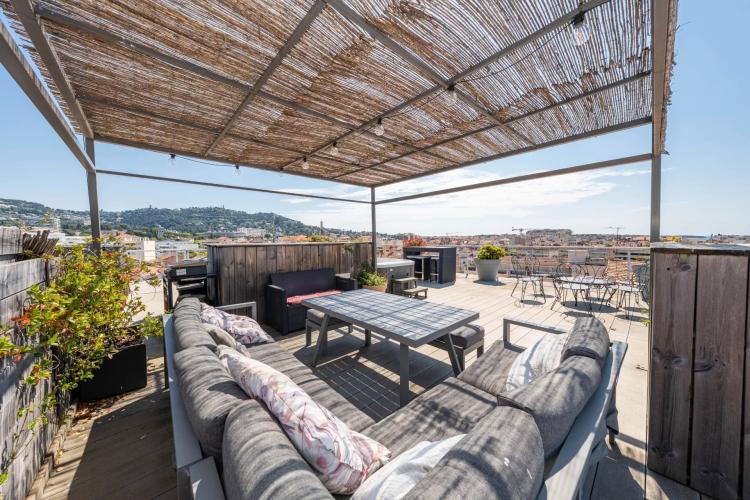 CANNES CENTRE PENTHOUSE TOIT TERASSE