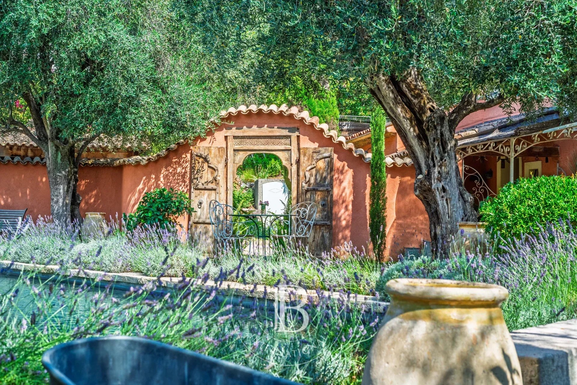Grasse, Saint-Jean - Bastide du XVIIIème siècle - 3 chambres