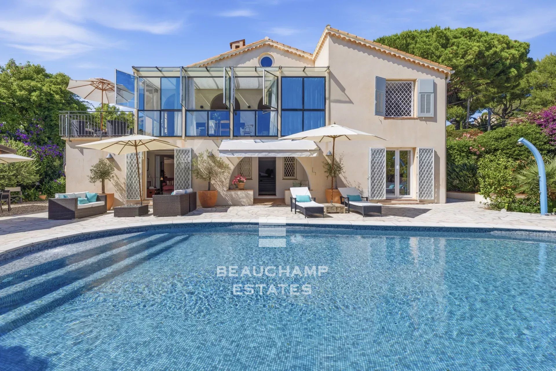 Villa moderne 5 chambres à pied des plages - Cap d'Antibes