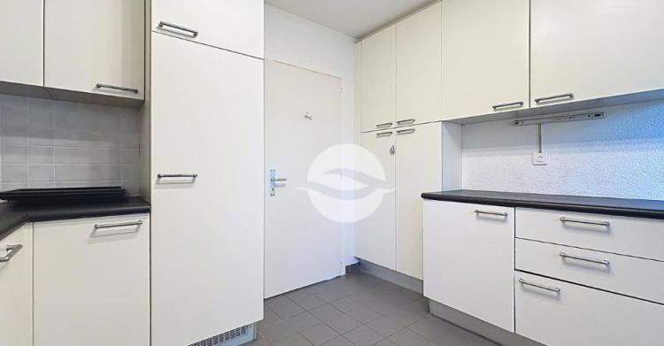 Alxa0_lookmove_237180518_6.jpg