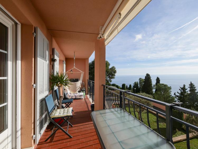ROQUEBRUNE CAP MARTIN - 3 PIÈCES VUE MER ET MONACO