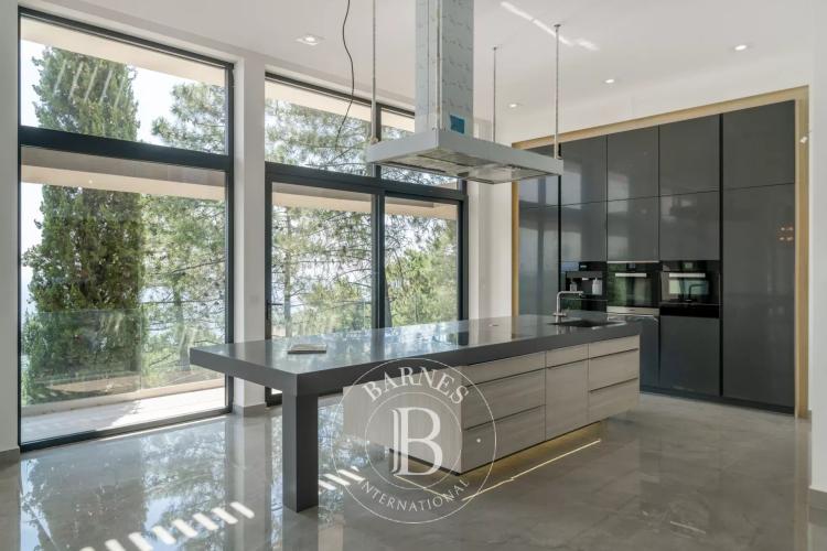 SUPERBE VILLA : THEOULE SUR MER