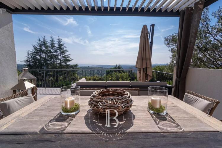 Villa contemporaine avec vue panoramique sur la Méditerranée - Tourrettes-sur-Loup