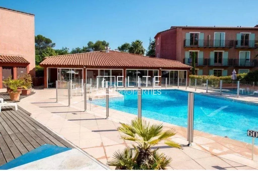 APPARTEMENT 2P 37m² VUE GOLF MOUANS-SARTOUX