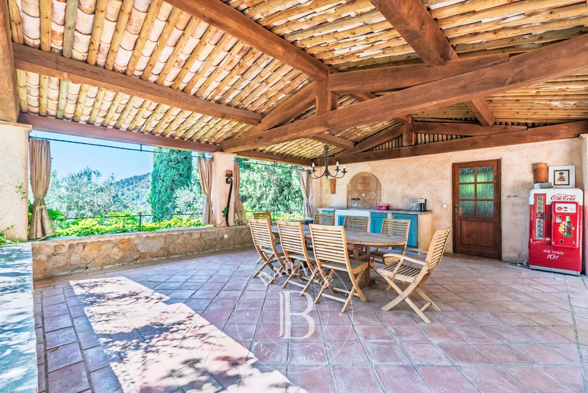 Grasse - Bastide du 18ème siècle vue mer - 8 chambres dont appartement indépendant