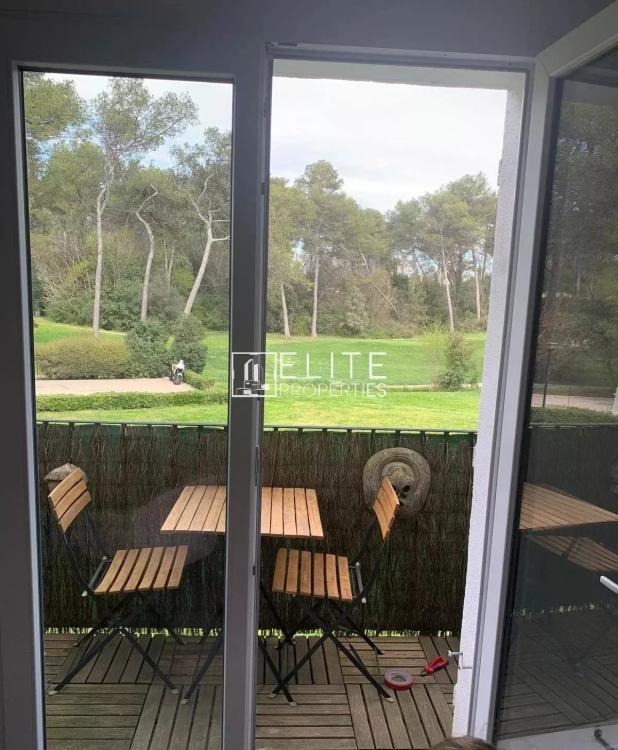 APPARTEMENT 2P 37m² VUE GOLF MOUANS-SARTOUX