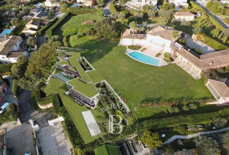 Biot - Terrain constructible 1798 m² - Vue mer époustouflante