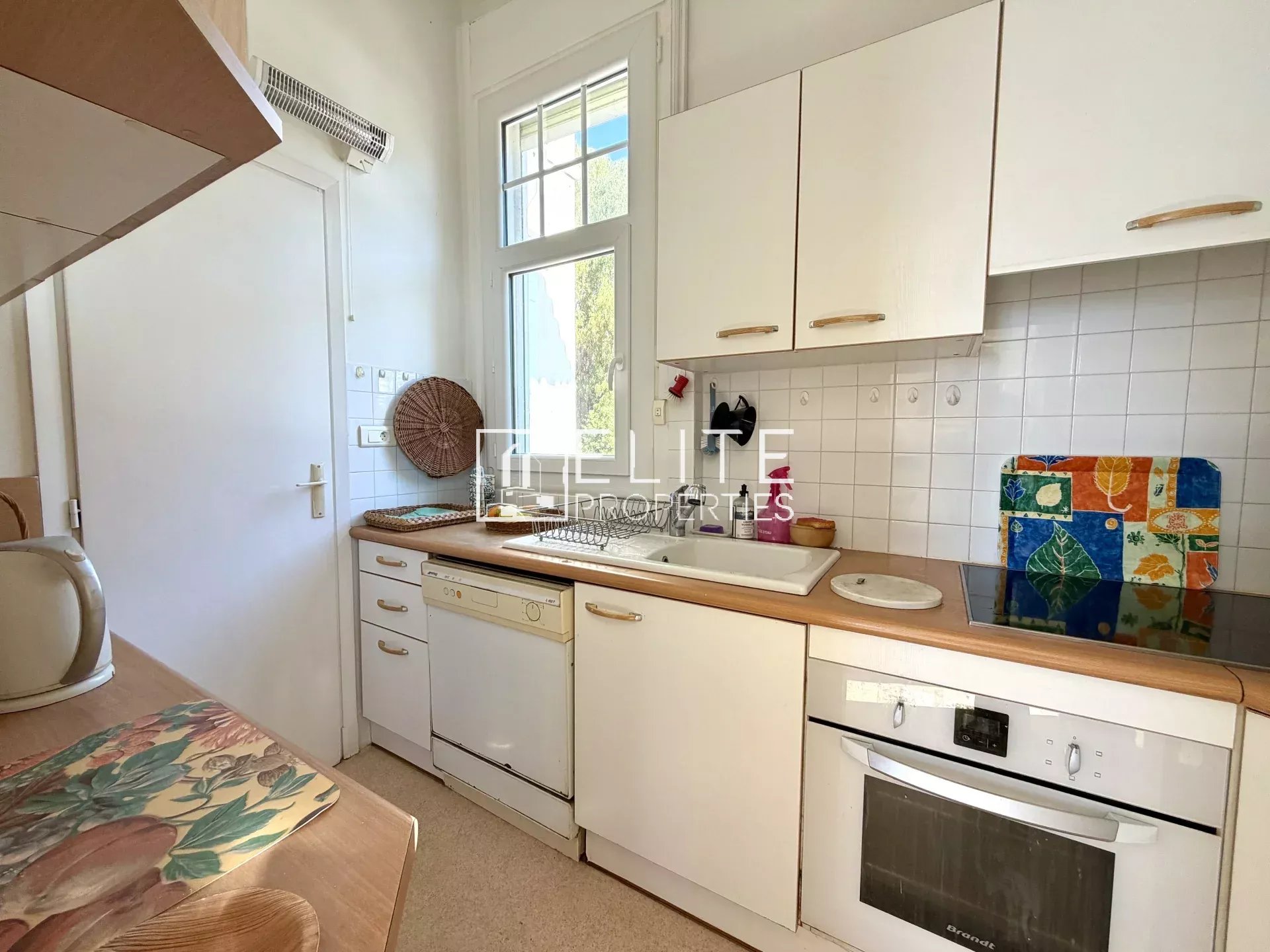 APPARTEMENT 3P DE 103m² - Vue mer - GRASSE