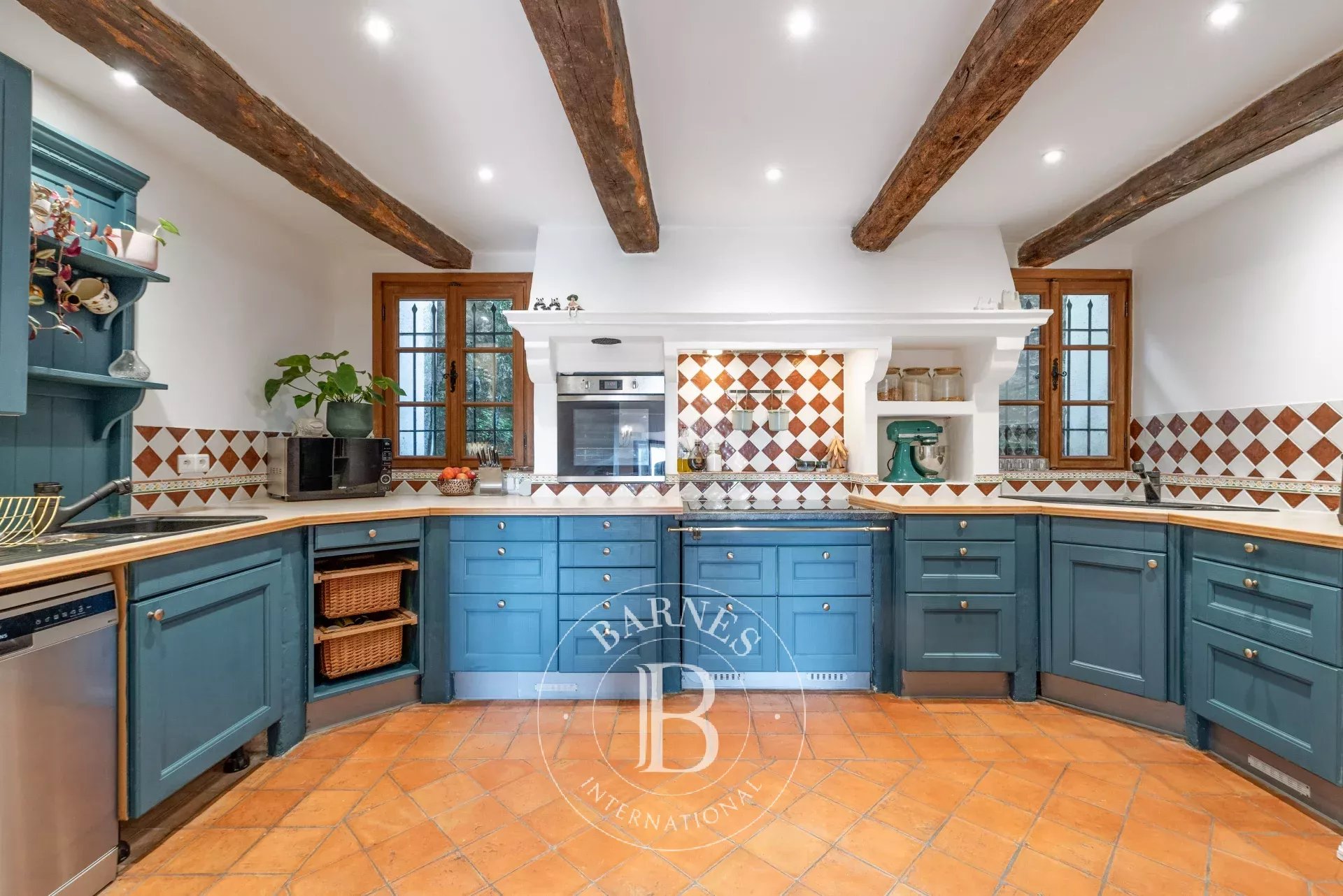Grasse - Bastide du 18ème siècle vue mer - 8 chambres dont appartement indépendant