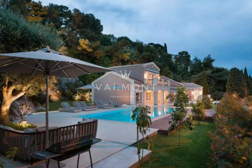 Somptueuse maison 5 chambres proche de Monaco
