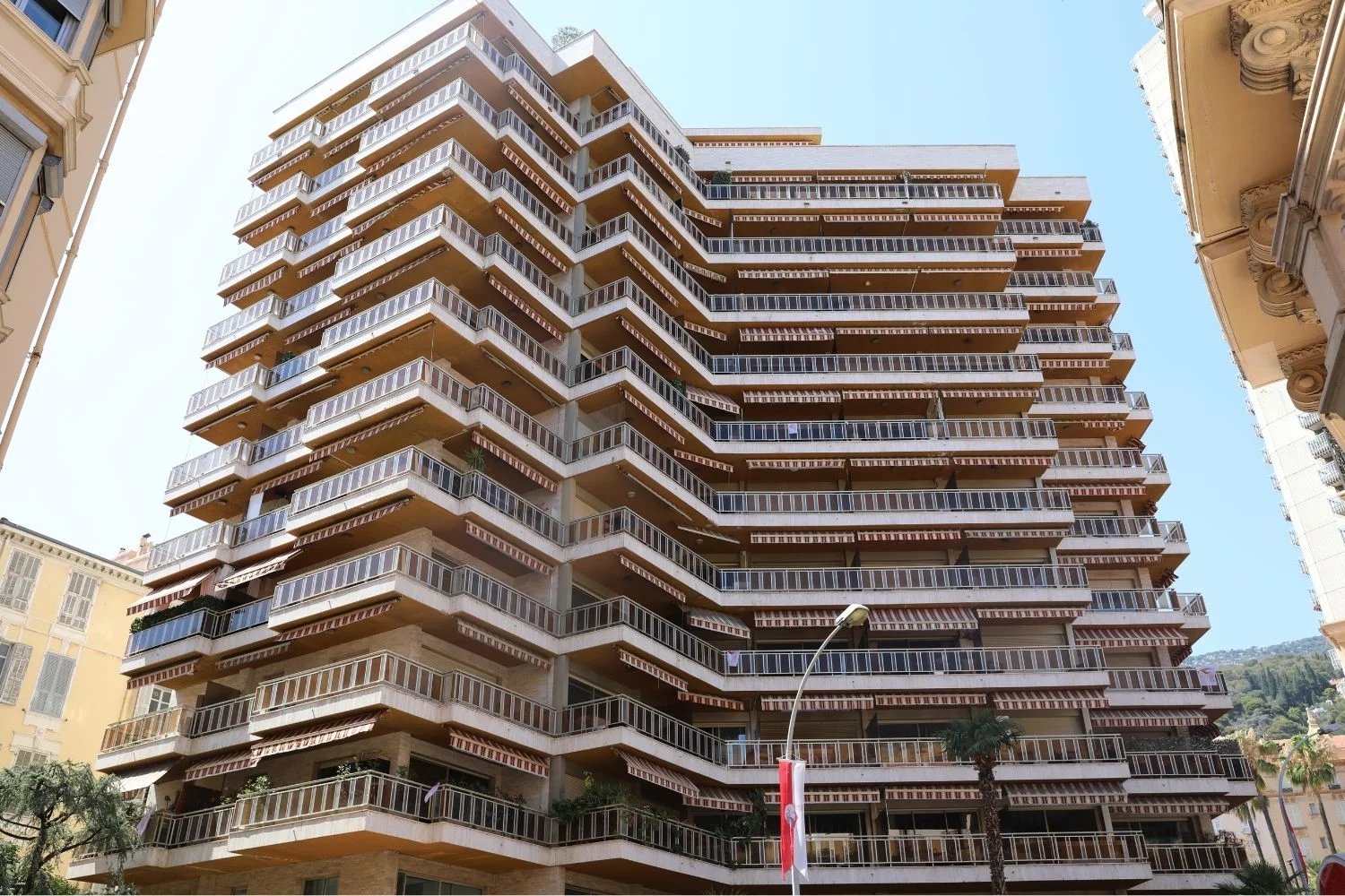 Appartement de 2 chambres rénové et meublé