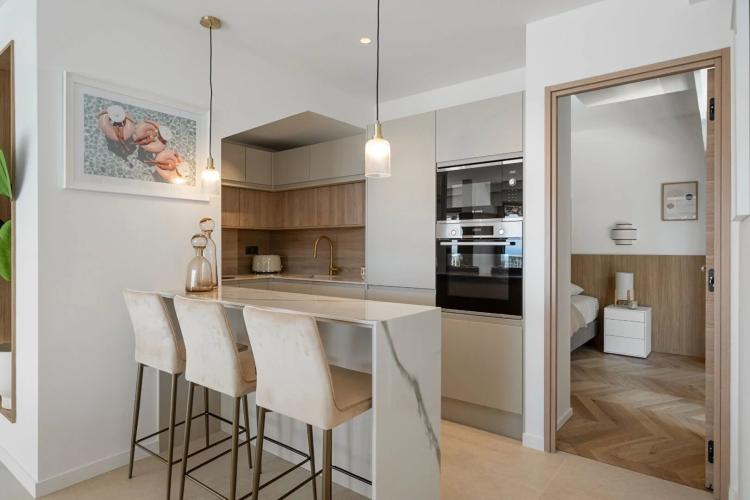 APPARTEMENT 5P - CANNES CALIFORNIE -  GRANDE TERRASSE - VUE MER - PISCINE