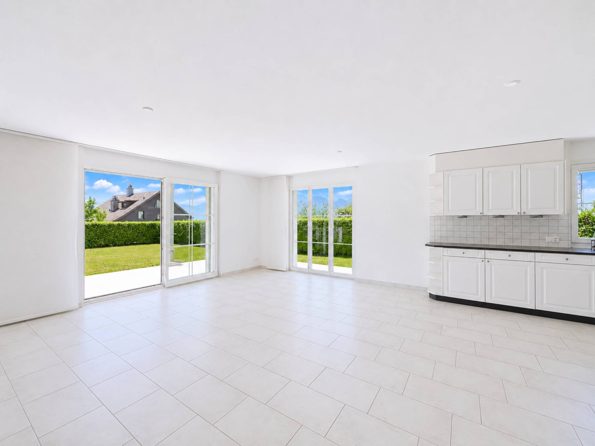 Spacieux appartement de 5.5 pièces avec terrasse et grand jardin