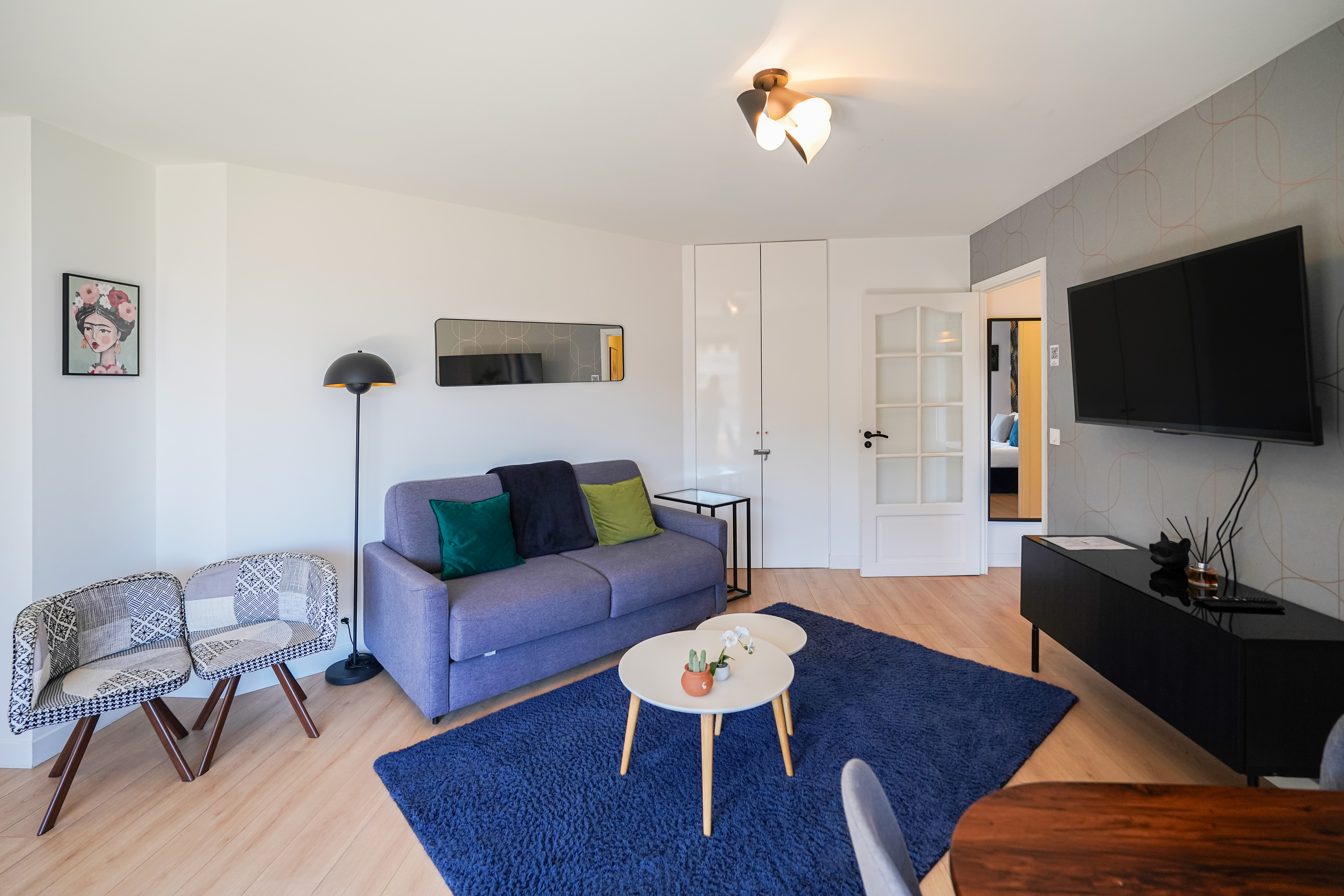 BEAUSOLEIL - 3 PIECES - CAVE, PARKING ET PISCINE