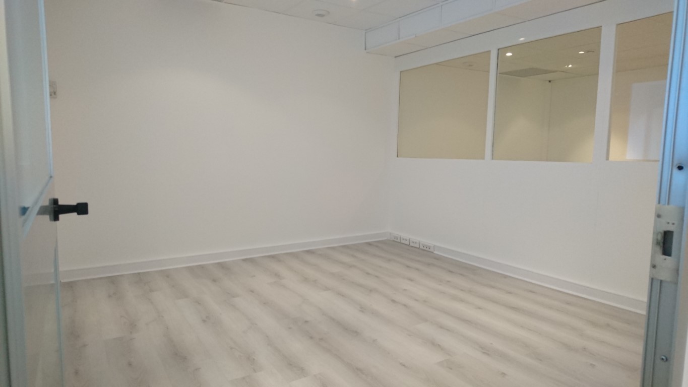 bureau-2-moyen--1670858876.jpg
