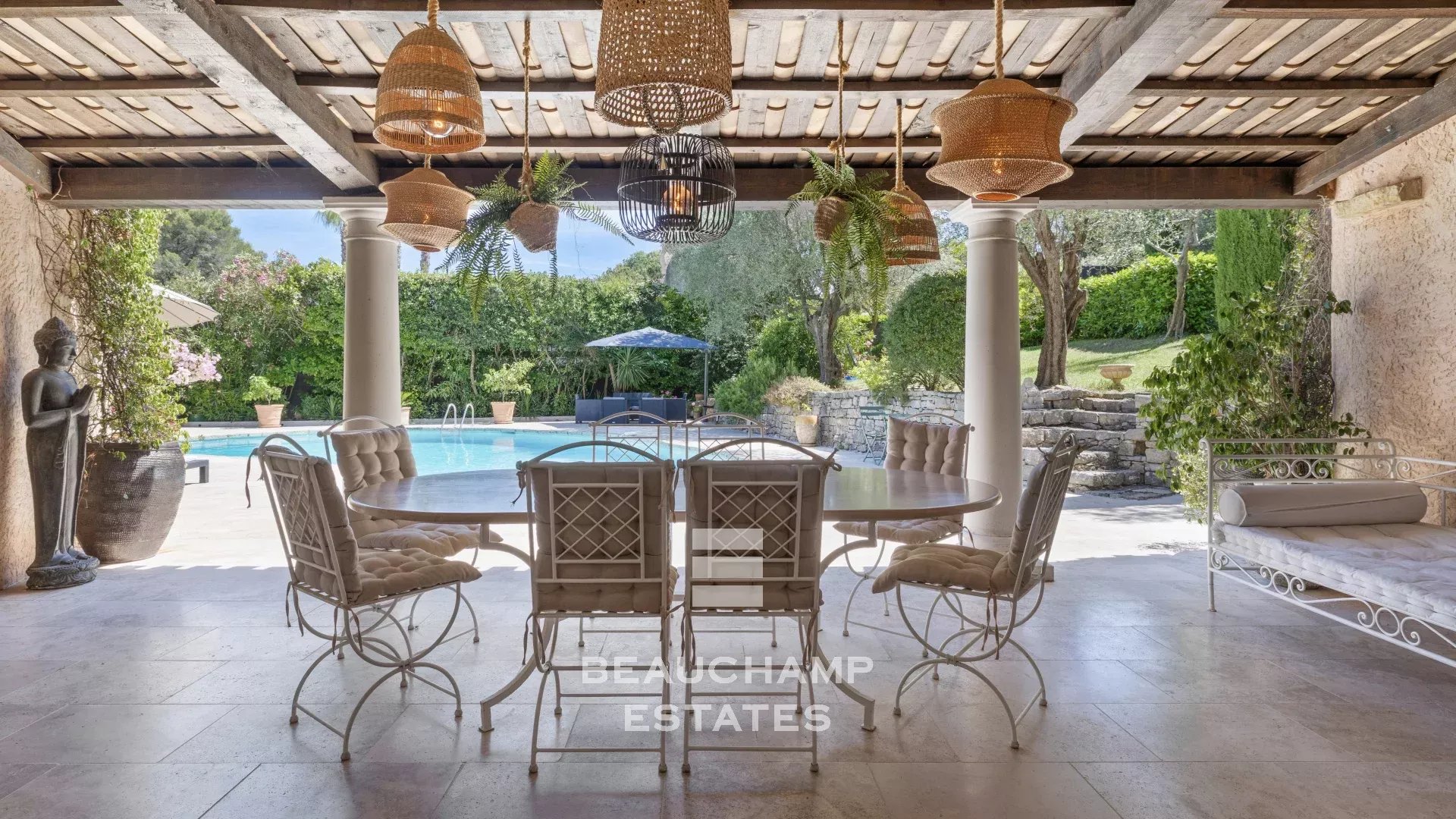 Exclusivité : Villa provençale 5 chambres avec piscine - Mougins
