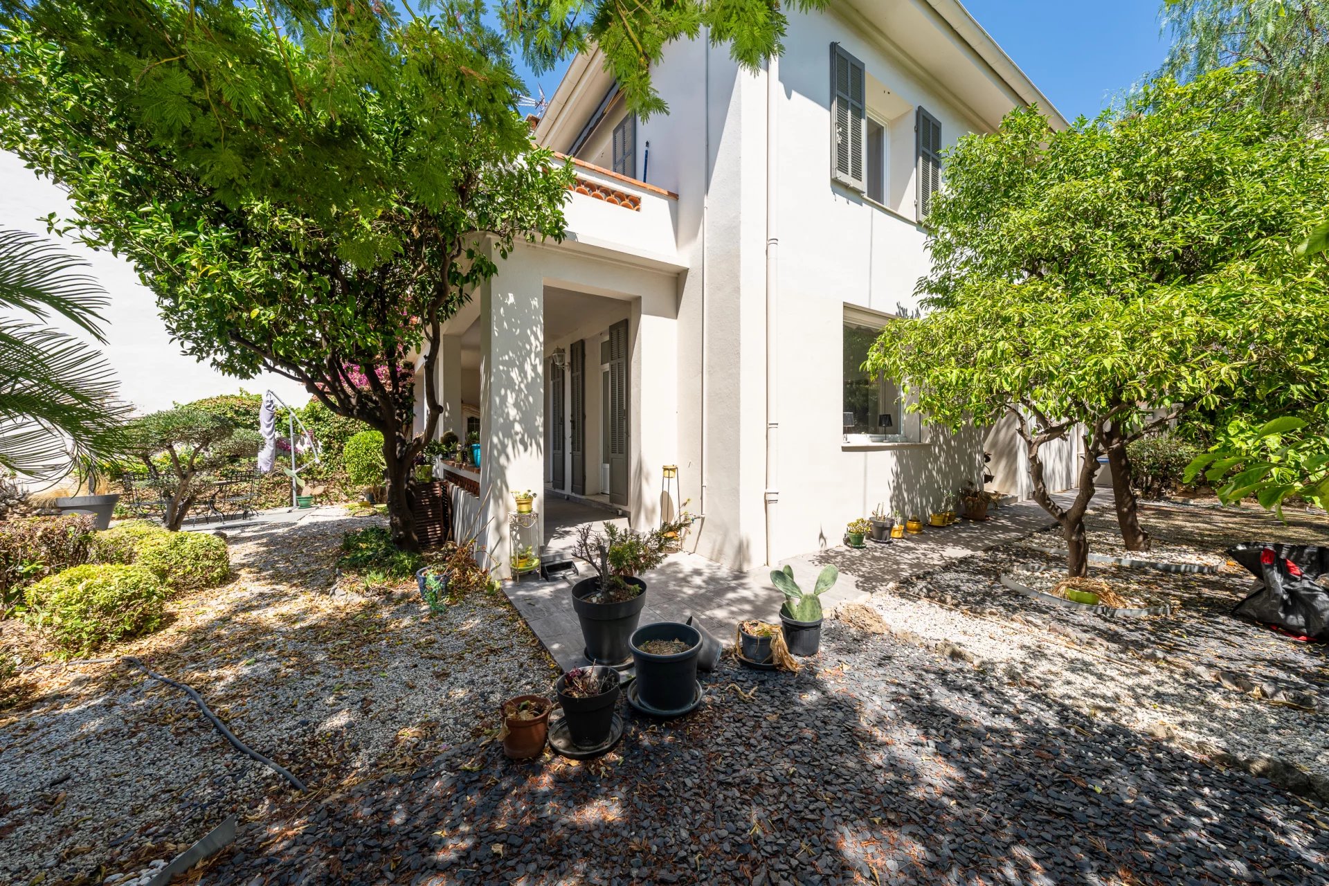 CANNES STANISLAS MAISON DE CARACTERE 6P JARDIN VUE MER GARAGE