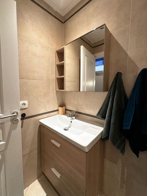 MONACO VILLE- 2 PIECES - AVEC MEZZANINE - À SOURÇA