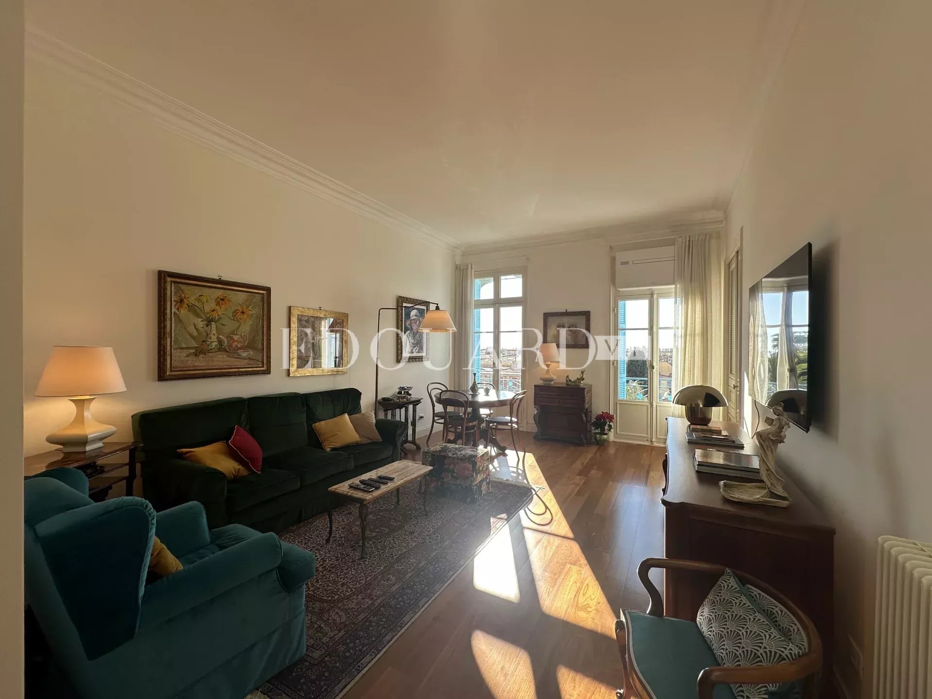 En exclusivité viager occupé sur une tête née en 1947, avec 600.000 € de bouquet plus 470 € de rente mensuelle