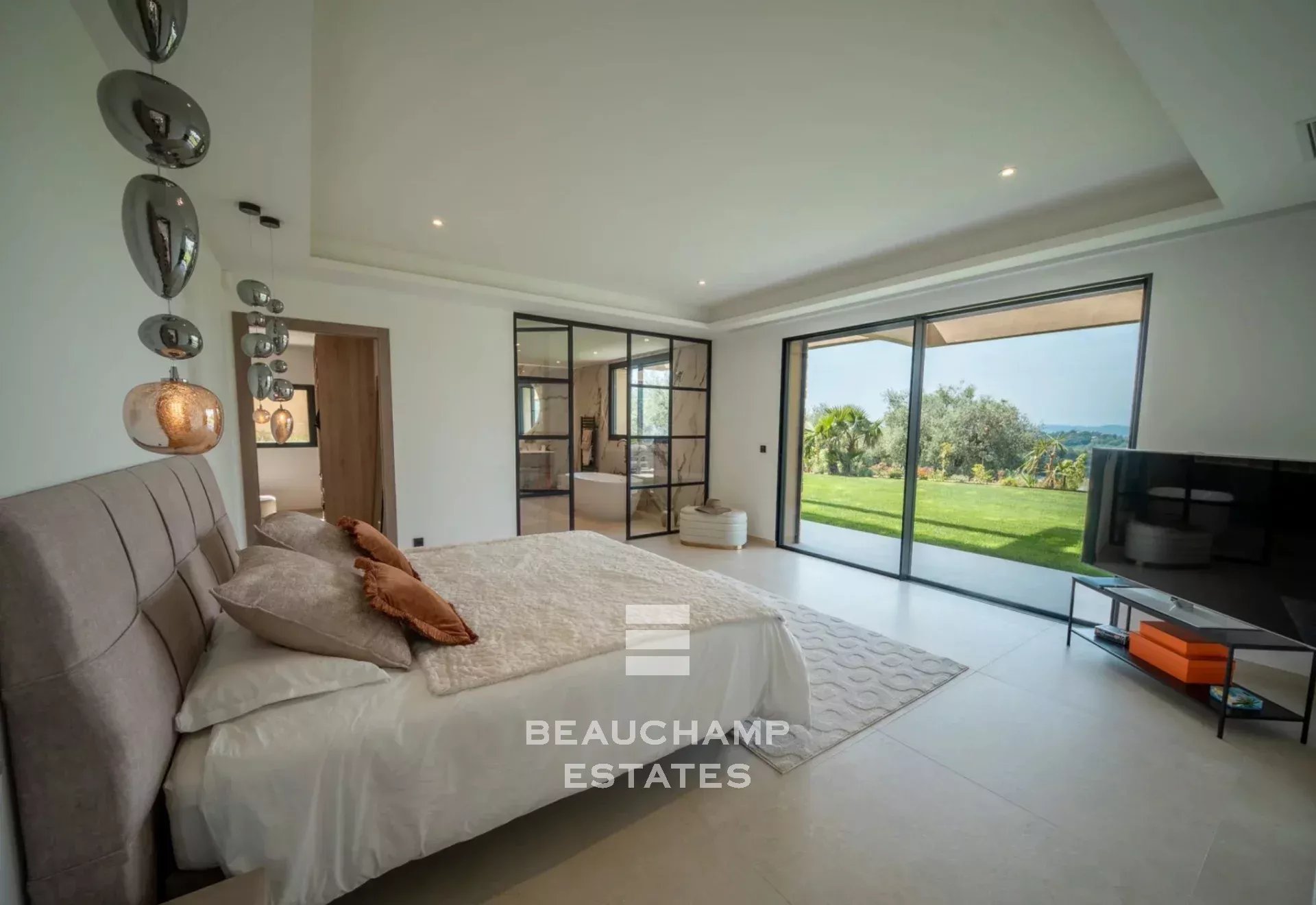 Villa Contemporaine 5 chambres vue dégagée - Opio