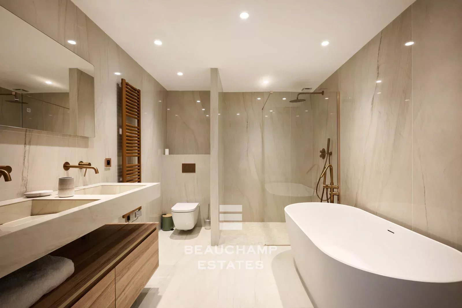 Villa néo-provençale 6 chambres avec vue mer et piscine Mougins Notre-Dame-de-Vie