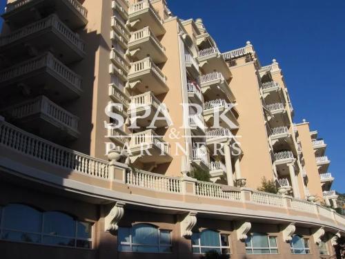 Monaco - la Rousse - Double emplacement de parking