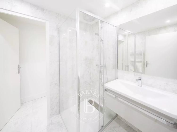 EXCLUSIVITE - LA CROIX-VALMER - Appartement de prestige