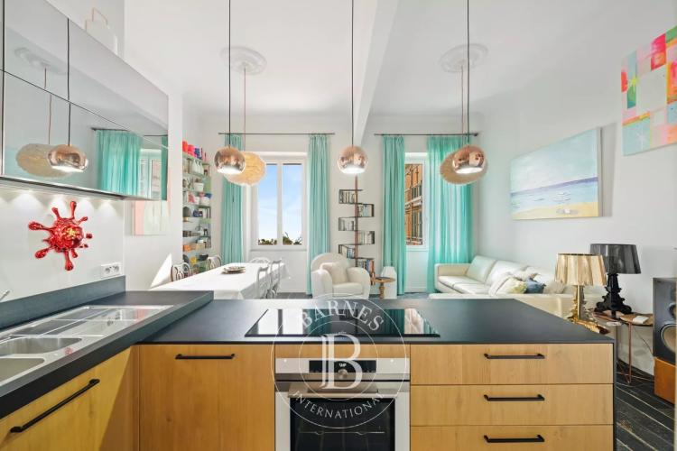 BEAUSOLEIL – APPARTEMENT AVEC VUE EXCEPTIONNELLE SUR MONACO ET LA MER