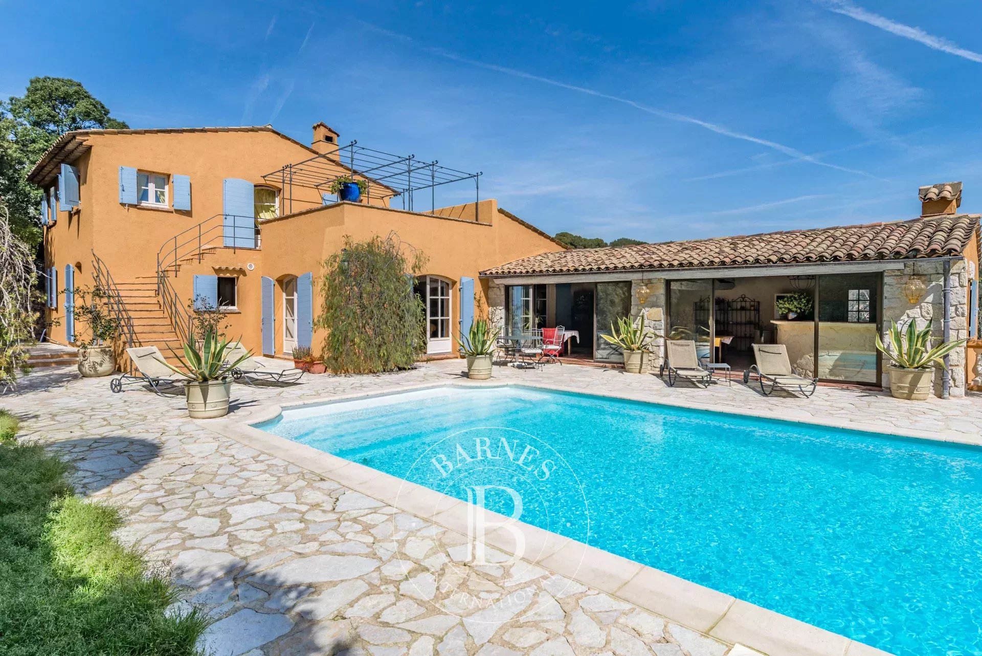 Saint-Paul de Vence - Élégante bastide provençale